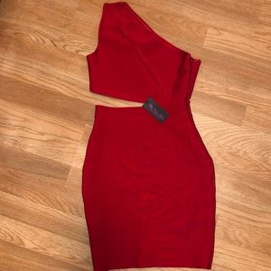 NWT RED HOT one shoulder bandage style dress
